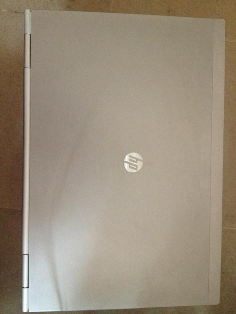 cầm đồ thanh lý vài con laptop có hình thật - 24