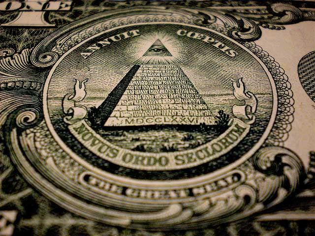pyramid,money,green